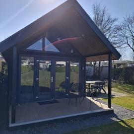 Tiny House 303，位于Lathum的酒店