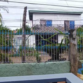 Transient Siete Barcelone B&B Guesthouse -Bungalow Patul，位于Santiago City的酒店