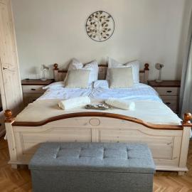 Minimalist Cozy Apartment near Frankfurt，位于Altenstadt的酒店
