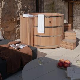 MiHotel - Grenier à Sel de Pérouges，位于佩鲁日的酒店