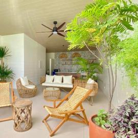 Nazville Vacation Home，位于Cainta的酒店