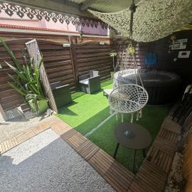 Tartane.beach.spa 2，位于拉特里尼泰的酒店
