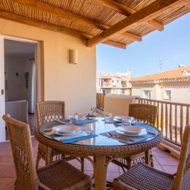 GuestHost - Porto Cervo square APT W parking