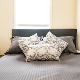 Lovely 3BR Homewith free parking-WALK to WP Gate，位于Highland Falls的酒店