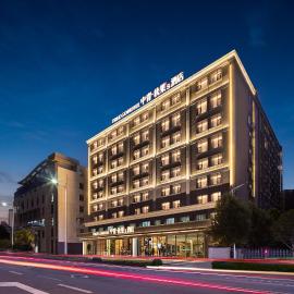 China Youth Qiuguo Hotel - Wuhan Jiangxia Uni-Town Metro Branch，位于武汉的酒店