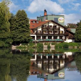 Brauereigasthof Jacob Bodenwöhr,位于Bodenwöhr的酒店