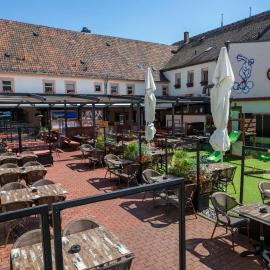 Hotel Goldenes Schiff，位于格里马的酒店