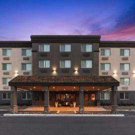 Comfort Inn & Suites Vancouver Downtown City Center，位于温哥华的酒店