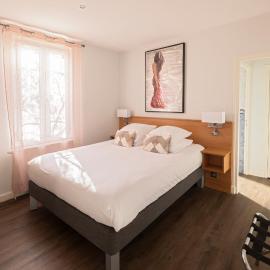 Hotel De Paris Jaligny,位于Jaligny的酒店
