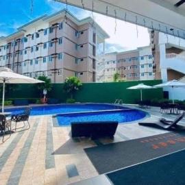 AbCd prx staycation，位于Marilao的酒店