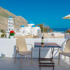 SantoriniNY,位于佩里萨的酒店