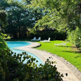 Hotel Villa El Descanso Express，位于库里科的酒店