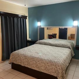 Motel Apolo 69，位于Santa Ana的酒店
