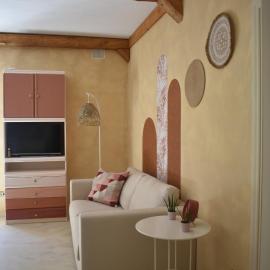 2 or 4-person apartment CasaDaEfde，位于钦戈利的酒店