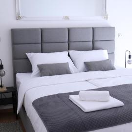 Artena Hotel，位于普拉的酒店