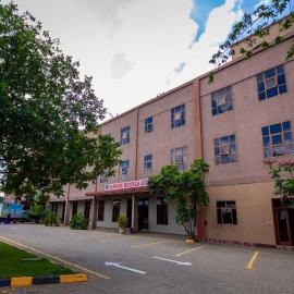 Panone Hotels - King'ori Kilimanjaro Airport，位于Kingori的酒店