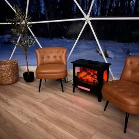 Experience Luxury Glamping at Ravines Edge Geo Glamping，位于Devon的酒店
