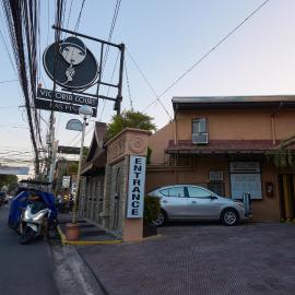Victoria Court Las Pinas，位于马尼拉的酒店