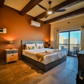 49 Sunrise Lodge，位于艾因西莱姆的酒店