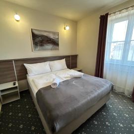 Hotel Brixen，位于哈夫利奇库夫布罗德的酒店