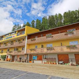 Hotel Käferhube,位于穆劳的酒店