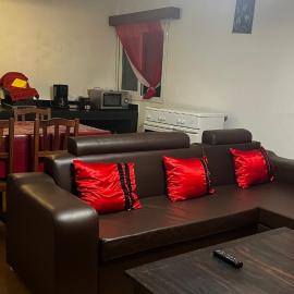 Villa Cali SONOMA，位于桑巴瓦的酒店