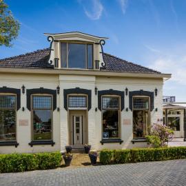 Hotel Noudus,位于Delfstrahuizen的酒店