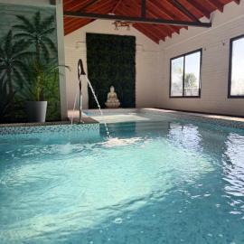 Náutico Apart Hotel，位于查斯科穆斯的酒店