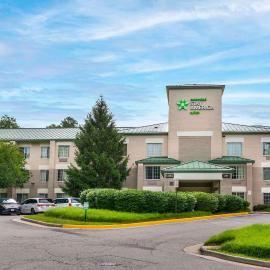 Extended Stay America Suites - North Chesterfield - Arboretum，位于Spring Grove的酒店