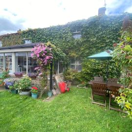 Chapel Cottage Clitheroe Road，位于沃丁顿的酒店
