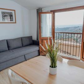 Apartamentos Destino Alquézar，位于阿尔克萨尔的酒店