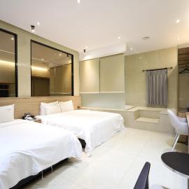 Almond Hotel Busan Station，位于釜山的酒店