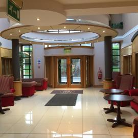 Mourne Country Hotel，位于纽里的酒店