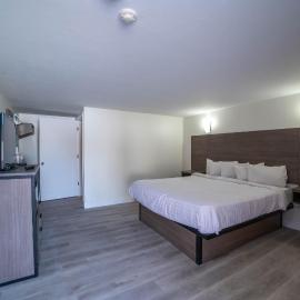 Viking Shores Motor Inn，位于伊斯特姆的酒店