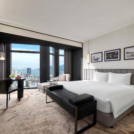 Crowne Plaza Danang City Centre by IHG,位于岘港的酒店