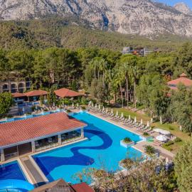 Champion Holiday Village，位于贝尔迪比的酒店
