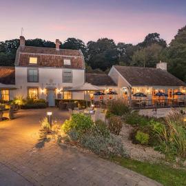 Bath Mill Lodge Retreat，位于巴斯的酒店