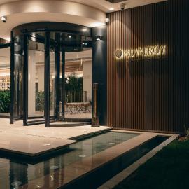 Seanergy Boutique & Spa Hotel，位于内坦亚的酒店