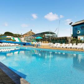 Golden Coast Holiday Park，位于伍拉科姆的酒店