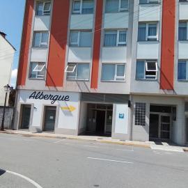 Hostel & Rooms O Albergue da Meiga，位于帕德隆的酒店