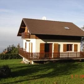 Vue exceptionnelle sur le lac，位于吕格兰的酒店