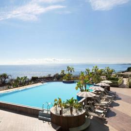 Four Points by Sheraton Catania Hotel，位于卡塔尼亚的酒店