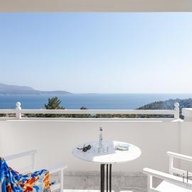 Villa Anthemoessa - Endless Seaview，位于毕达哥利翁的酒店