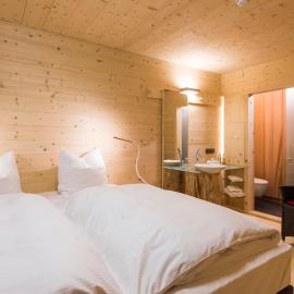 Sleepwood Hotel，位于欧本的酒店