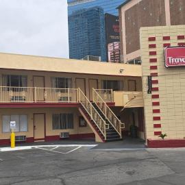 Travelsuites Hotel