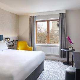 Leonardo Hotel Dublin Christchurch,位于都柏林的酒店
