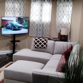 Spacious and Private 3BR, 3BA with free parking near Downtown Washington DC，位于华盛顿的酒店