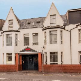 Cardiff Riverside Hotel by Belvilla