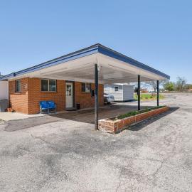 OYO Hotel Luling TX Downtown I-10/US-90，位于Luling的酒店