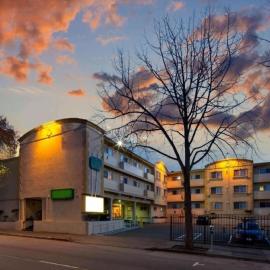 University Inn & Suites Berkeley，位于伯克利的酒店